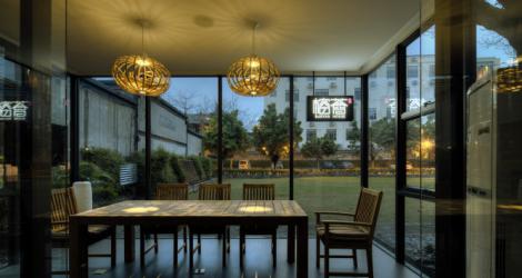 箱式音樂酒吧，氛圍營造者！